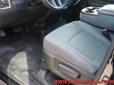 2016 RAM 1500 Tradesman  1500,4x4, QUAD CAB, LOW, LOW 24,000 MILES - Photo 4 - North Platte, NE 69101