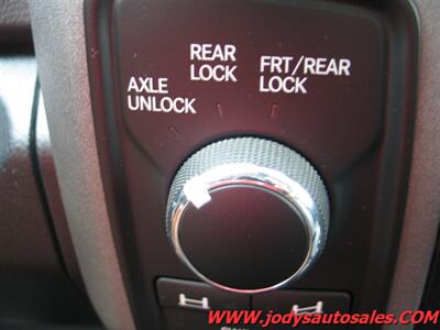 2017 RAM 2500 Tradesman Tradesman, Crew Cab 4x4, Hemi 6.4L V8 - Photo 14 - North Platte, NE 69101