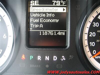 2017 RAM 2500 Tradesman Tradesman, Crew Cab 4x4, Hemi 6.4L V8 - Photo 13 - North Platte, NE 69101