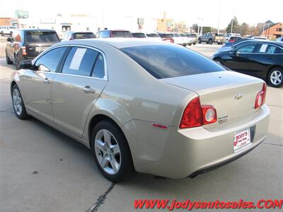 2009 Chevrolet Malibu LS LS, 30 MPG, LOW, LOW, 78,000 MILES - Photo 22 - North Platte, NE 69101