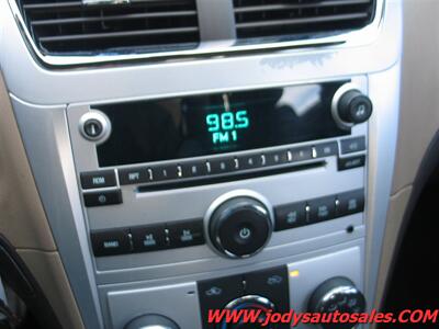 2009 Chevrolet Malibu LS LS, 30 MPG, LOW, LOW, 78,000 MILES - Photo 11 - North Platte, NE 69101