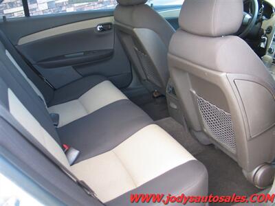 2009 Chevrolet Malibu LS LS, 30 MPG, LOW, LOW, 78,000 MILES - Photo 18 - North Platte, NE 69101