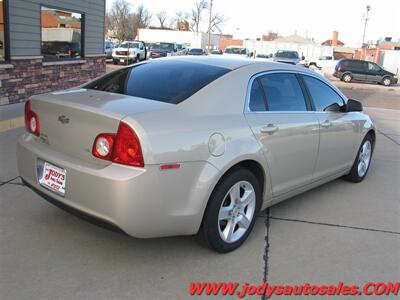 2009 Chevrolet Malibu LS LS, 30 MPG, LOW, LOW, 78,000 MILES - Photo 24 - North Platte, NE 69101