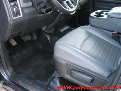 2017 RAM 1500 Tradesman TRADESMAN, 1500, 4X4, ECO-DIESEL, LOW 68,000 MILES - Photo 4 - North Platte, NE 69101