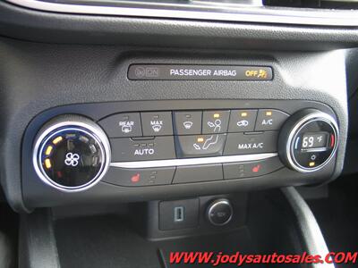 2020 Ford Escape Hybrid SE Sport, AWD, HYBRID, 40 MPG - Photo 19 - North Platte, NE 69101