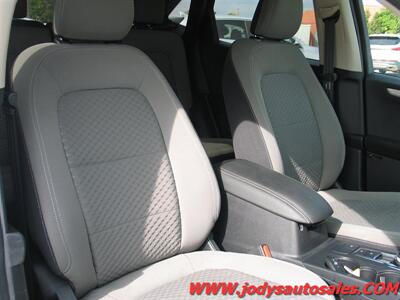 2020 Ford Escape Hybrid SE Sport, AWD, HYBRID, 40 MPG - Photo 24 - North Platte, NE 69101