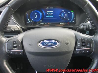 2020 Ford Escape Hybrid SE Sport, AWD, HYBRID, 40 MPG - Photo 13 - North Platte, NE 69101