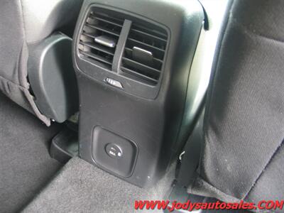 2020 Ford Escape Hybrid SE Sport, AWD, HYBRID, 40 MPG - Photo 27 - North Platte, NE 69101