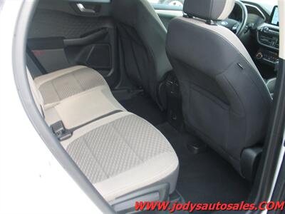 2020 Ford Escape Hybrid SE Sport, AWD, HYBRID, 40 MPG - Photo 25 - North Platte, NE 69101