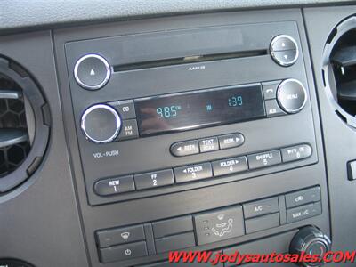 2016 Ford F-350  XL, EXT CAB, DRW, MAINT UTILITY Box, 4x4, - Photo 18 - North Platte, NE 69101