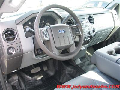 2016 Ford F-350  XL, EXT CAB, DRW, MAINT UTILITY Box, 4x4, - Photo 2 - North Platte, NE 69101