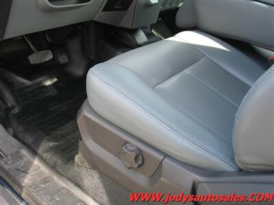 2016 Ford F-350  XL, EXT CAB, DRW, MAINT UTILITY Box, 4x4, - Photo 4 - North Platte, NE 69101