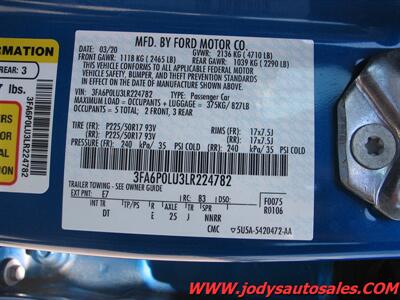 2020 Ford Fusion Hybrid SE, GAS/HYBRID, 40 MPG - Photo 38 - North Platte, NE 69101