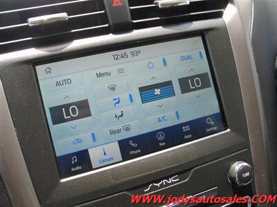 2020 Ford Fusion Hybrid SE, GAS/HYBRID, 40 MPG - Photo 19 - North Platte, NE 69101