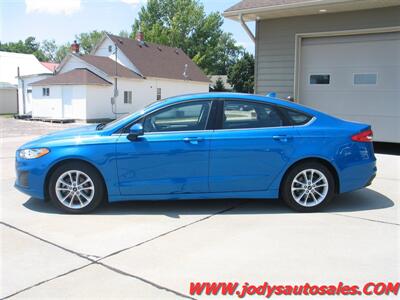 2020 Ford Fusion Hybrid SE, GAS/HYBRID, 40 MPG - Photo 31 - North Platte, NE 69101
