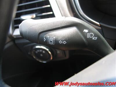 2020 Ford Fusion Hybrid SE, GAS/HYBRID, 40 MPG - Photo 10 - North Platte, NE 69101
