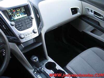 2016 Chevrolet Equinox LS  LS, AWD, LOW, LOW 58,000 MILES - Photo 20 - North Platte, NE 69101