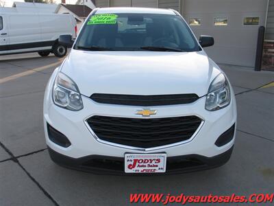 2016 Chevrolet Equinox LS  LS, AWD, LOW, LOW 58,000 MILES - Photo 32 - North Platte, NE 69101
