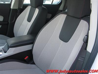 2016 Chevrolet Equinox LS  LS, AWD, LOW, LOW 58,000 MILES - Photo 5 - North Platte, NE 69101