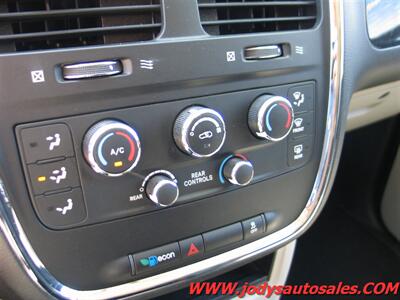 2018 Dodge Grand Caravan SE SE, FWD,, 3.6 L V-6, LOW, 48,000 MIL - Photo 15 - North Platte, NE 69101