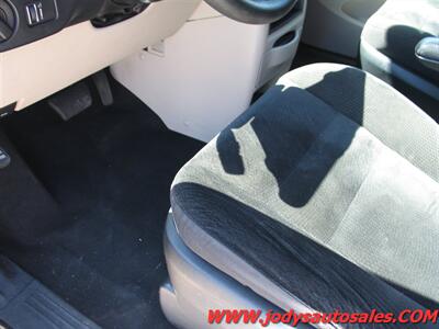 2018 Dodge Grand Caravan SE SE, FWD,, 3.6 L V-6, LOW, 48,000 MIL - Photo 4 - North Platte, NE 69101