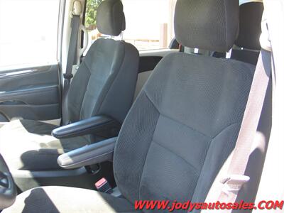2018 Dodge Grand Caravan SE SE, FWD,, 3.6 L V-6, LOW, 48,000 MIL - Photo 5 - North Platte, NE 69101