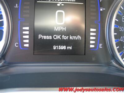 2016 Chrysler 200 Limited Limited, FWD, BLUETOOTH - Photo 9 - North Platte, NE 69101