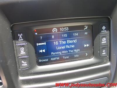 2016 Chrysler 200 Limited Limited, FWD, BLUETOOTH - Photo 12 - North Platte, NE 69101