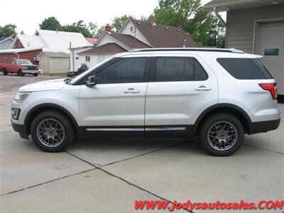 2016 Ford Explorer XLT, HEATED LEATHER, 3RD SEAT, XM RADIO - Photo 31 - North Platte, NE 69101