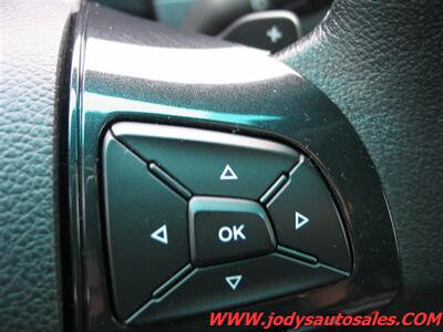 2016 Ford Explorer XLT, HEATED LEATHER, 3RD SEAT, XM RADIO - Photo 11 - North Platte, NE 69101