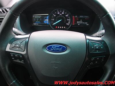 2016 Ford Explorer XLT, HEATED LEATHER, 3RD SEAT, XM RADIO - Photo 15 - North Platte, NE 69101