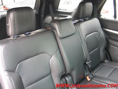 2016 Ford Explorer XLT, HEATED LEATHER, 3RD SEAT, XM RADIO - Photo 26 - North Platte, NE 69101