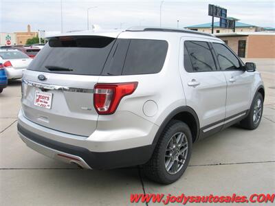 2016 Ford Explorer XLT, HEATED LEATHER, 3RD SEAT, XM RADIO - Photo 34 - North Platte, NE 69101