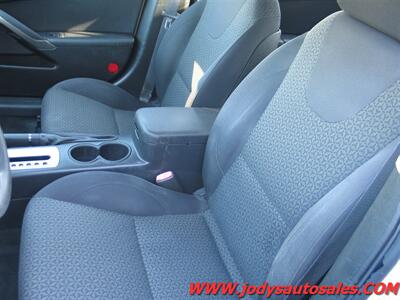 2008 Pontiac G6  Base, FWD, LOW 86,000 MILES - Photo 7 - North Platte, NE 69101