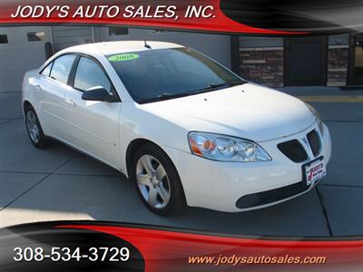 2008 Pontiac G6  Base, FWD, LOW 86,000 MILES - Photo 1 - North Platte, NE 69101