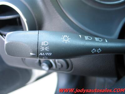 2008 Pontiac G6  Base, FWD, LOW 86,000 MILES - Photo 9 - North Platte, NE 69101