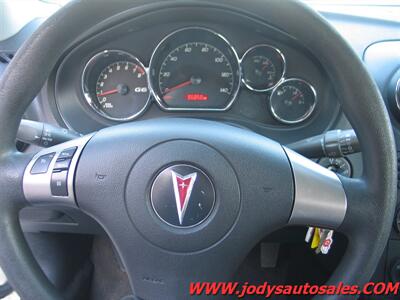 2008 Pontiac G6  Base, FWD, LOW 86,000 MILES - Photo 13 - North Platte, NE 69101