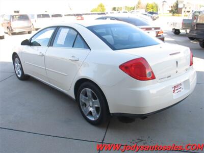 2008 Pontiac G6  Base, FWD, LOW 86,000 MILES - Photo 23 - North Platte, NE 69101