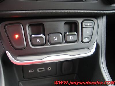 2019 GMC Terrain SLE SLE, 4WD, 1.5L Turbo I4 - Photo 19 - North Platte, NE 69101