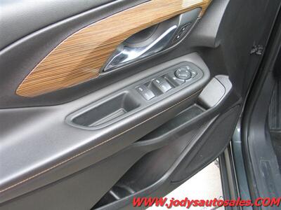 2019 GMC Terrain SLE SLE, 4WD, 1.5L Turbo I4 - Photo 3 - North Platte, NE 69101