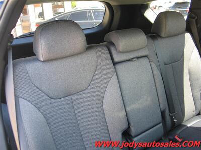2021 Hyundai SANTA FE SE SE, AWD, BLUETOOTH, 2.5L I4 - Photo 25 - North Platte, NE 69101