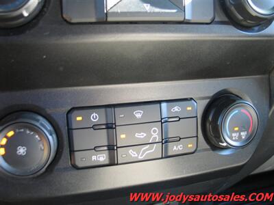 2022 Ford F-350 XL, 4X4, CREW CAB, LONG BOX - Photo 20 - North Platte, NE 69101