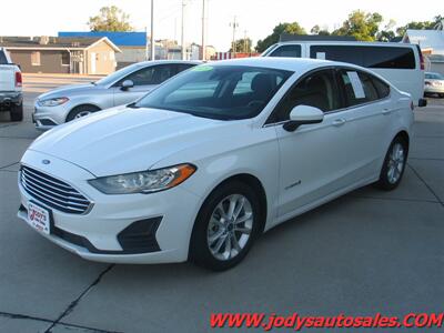 2019 Ford Fusion Hybrid SE, Co-Pilot 360 Ass  SE, Co-Pilot 360 Ass, 2.0L Hybrid I4 18 - Photo 28 - North Platte, NE 69101