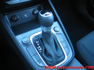 2023 Hyundai KONA SEL  SEL, AWD, BLUETOOTH, 32,000 MILES - Photo 21 - North Platte, NE 69101