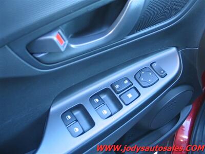 2023 Hyundai KONA SEL SEL, AWD, BLUETOOTH, 32,000 MILES - Photo 3 - North Platte, NE 69101