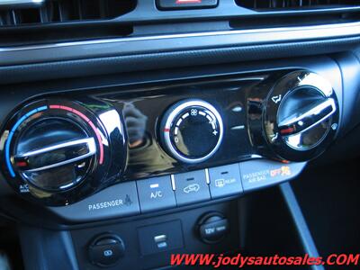 2023 Hyundai KONA SEL  SEL, AWD, BLUETOOTH, 32,000 MILES - Photo 19 - North Platte, NE 69101