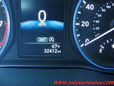 2023 Hyundai KONA SEL SEL, AWD, BLUETOOTH, 32,000 MILES - Photo 15 - North Platte, NE 69101