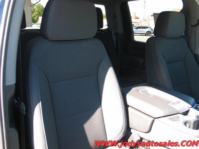 2022 Chevrolet Silverado 2500 Work Truck W/T, CREW CAB, 4X4, 6.6L V8 - Photo 19 - North Platte, NE 69101