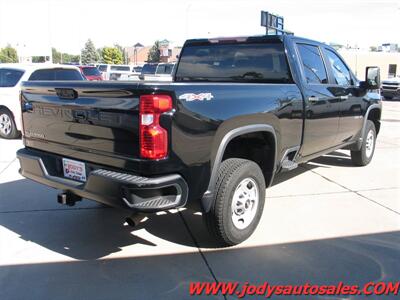 2022 Chevrolet Silverado 2500 Work Truck W/T, CREW CAB, 4X4, 6.6L V8 - Photo 28 - North Platte, NE 69101