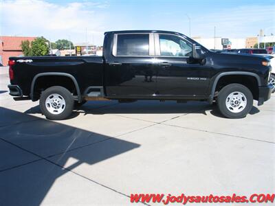 2022 Chevrolet Silverado 2500 Work Truck W/T, CREW CAB, 4X4, 6.6L V8 - Photo 29 - North Platte, NE 69101
